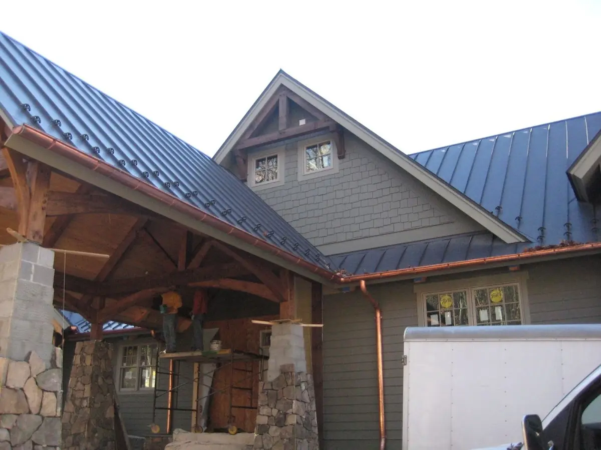 Craftsman Roofing team delivering quality roofing work in Shady Hills